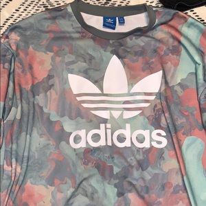 Adidas crewneck